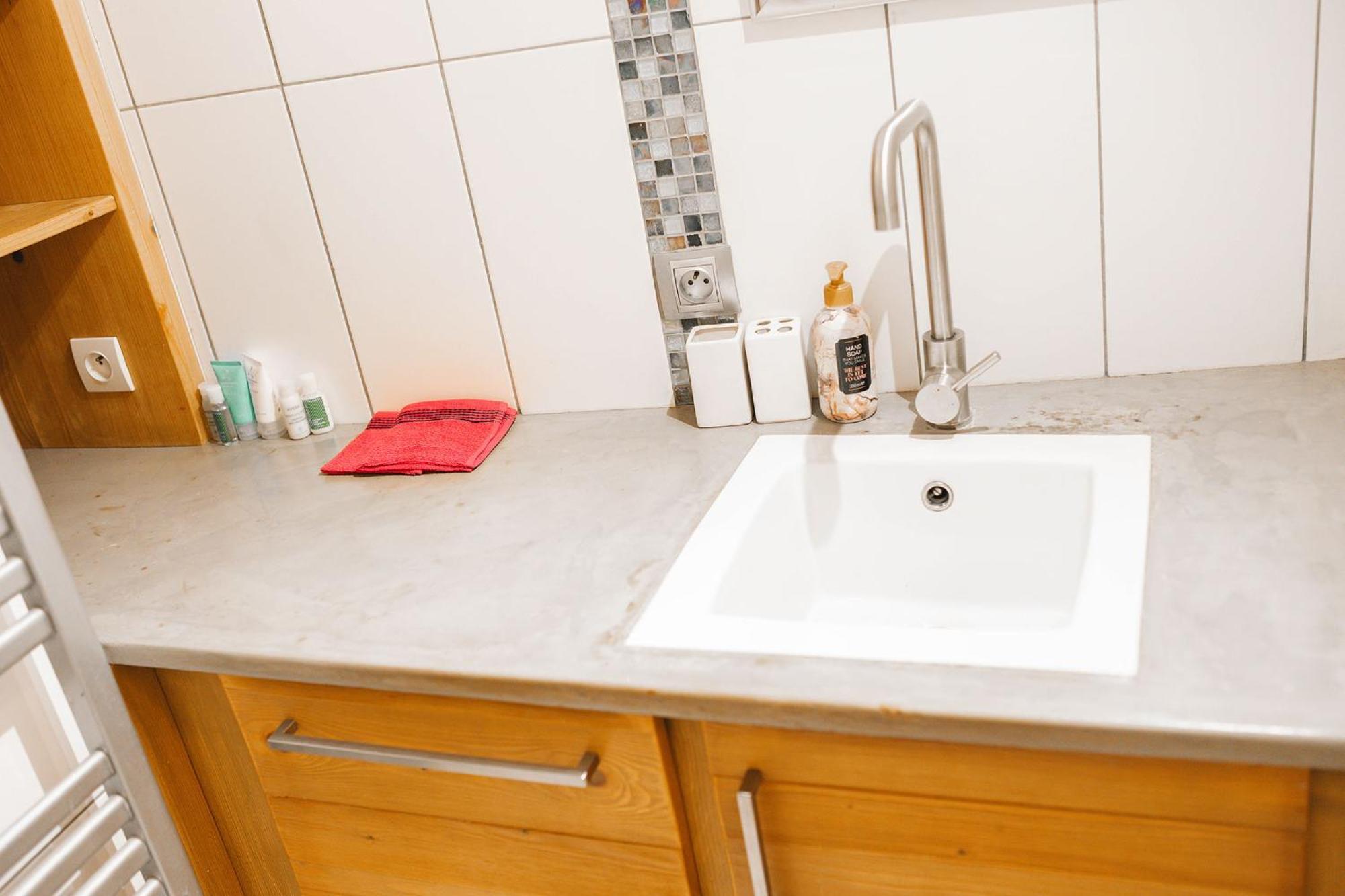 Le Cosy Du Gal, A 2 Pas Du Palais Des Papes Parking Gratuit Securise Appartement Avignon Buitenkant foto